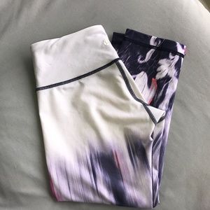 Lululemon cropped leggings